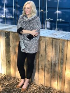 Einen Poncho richtig kombinieren | Missforty