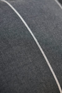 164353 Kissenhülle Kissenbezug grau mit feinem Streifen CARLO von Fink Living 50x50cm