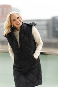 Lange Steppweste in schwarz von missforty germany #missforty#