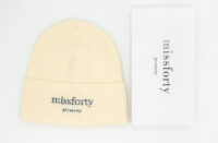 BEANIEIV Damen Strickmütze Beanie Strickbeanie Frauengeschenk Geschenkbox weiß ivory