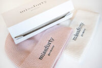 BEANIEIV Damen Strickmütze Beanie Strickbeanie Frauengeschenk Geschenkbox weiß ivory